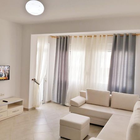 Saranda Apartments Экстерьер фото