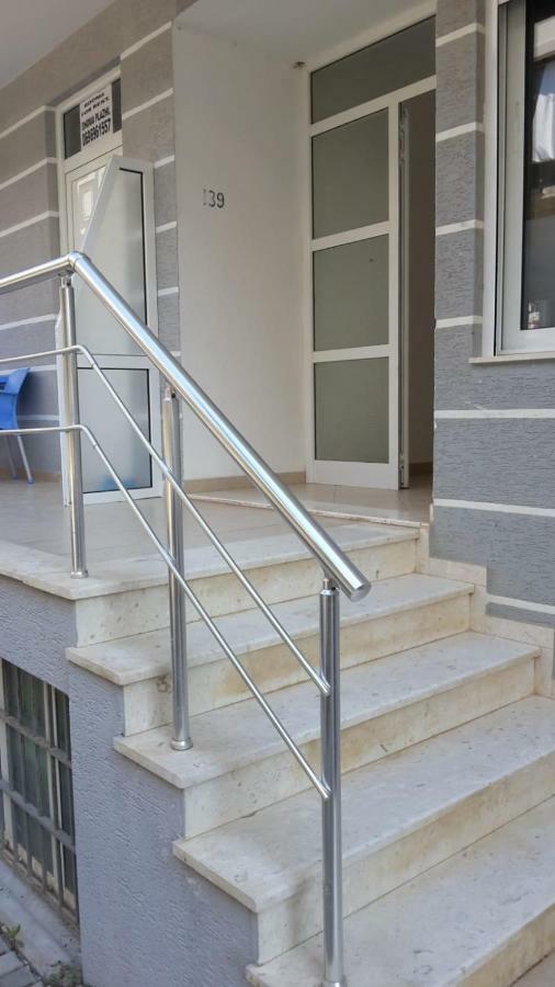 Saranda Apartments Экстерьер фото